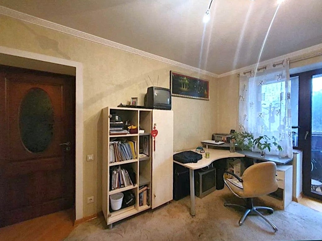 продажа многокомнатной квартиры номер A-173528 в Малиновском районе, фото номер 18